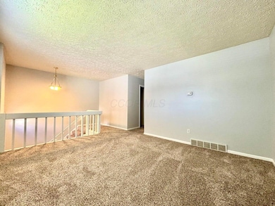 4927 Godown Rd, Columbus, OH 43220 - photo 4