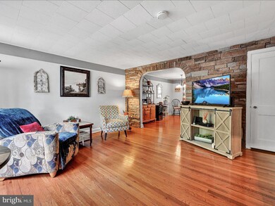 845 Highland Ave, Lancaster, PA 17603 - photo 6