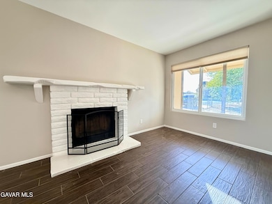 17365 Newmont Ave, Lancaster, CA 93535 - photo 6