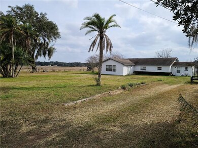 36120 Sunshine Rd, Zephyrhills, FL 33541 - photo 2