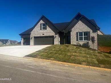 2226 Hickory Crest Ln, Knoxville, TN 37932 - photo 2