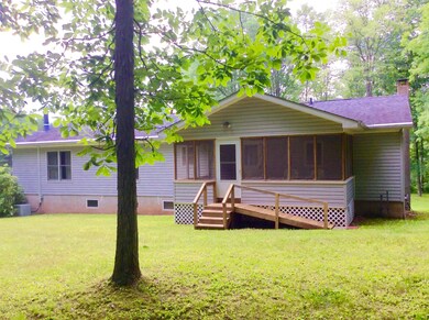 13 Hidden Brook Rd, Honesdale, PA 18431 - photo 2