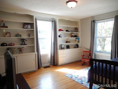 Bedrm #2 w/Built-in Bookcases