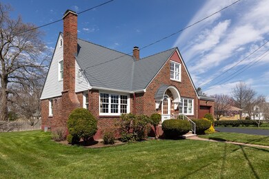 19 Paul St, Worcester, MA 01606 - photo 2