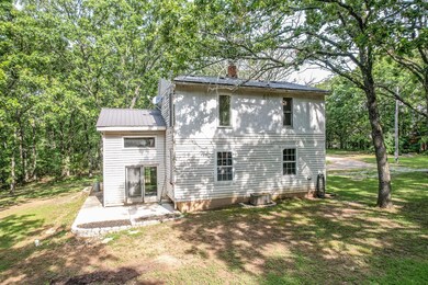 Judy Gault _ 127 Cedar Hill Ln-46