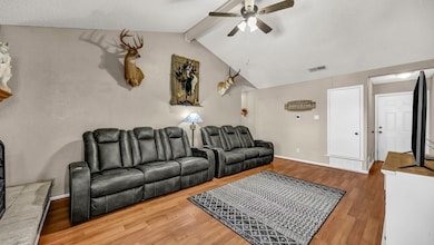 6144 Skylark Ln, Watauga, TX 76148 - photo 5