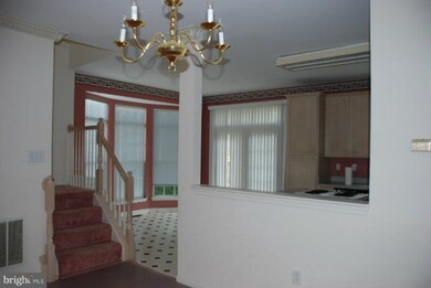 13000 Shamrock Glen Dr, Germantown, MD 20874 - photo 5