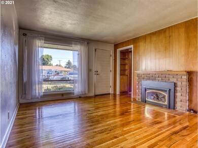 1014 37th Ave SW, Albany, OR 97321 - photo 2