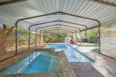 143 Machemehl Dr, Bellville, TX 77418 - photo 2