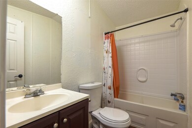1065 Dickinson Rd unit CR517, Alvin, TX 77511 - photo 6