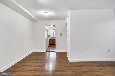3819 Davis Place NW unit 2, Washington, DC 20007 - photo 6