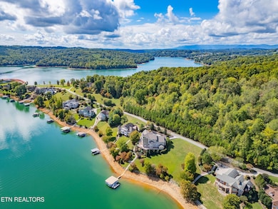 643 Crown Pointe Rd, Lafollette, TN 37766 - photo 7