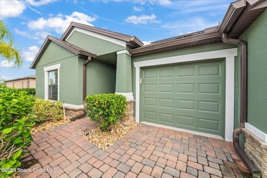 3375 Salt Marsh Cir, West Melbourne, FL 32904 - photo 2