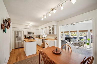 114 SW 52nd St, Des Moines, IA 50312 - photo 7