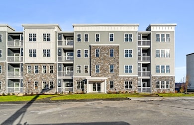 6 Stratton Dr unit 404, Woburn, MA 01801 - photo 2