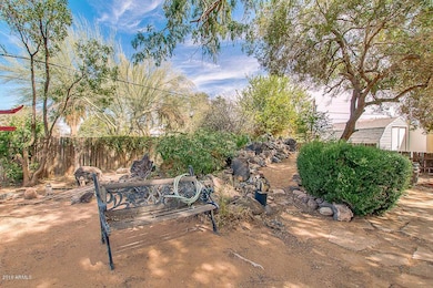 07-Desert Hills Exterior