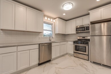 12-Kitchen3