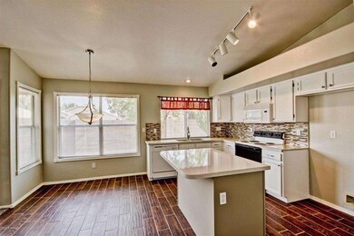 Kitchen - Casual Dining