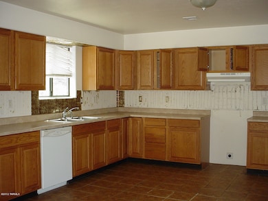 Large eat in kitchen
