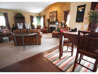 105 Mannaseh Dr E unit 28, Granville, OH 43023 - photo 4