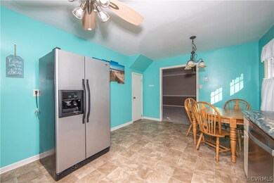 11001 Sassafras Dr, Hopewell, VA 23860 - photo 5