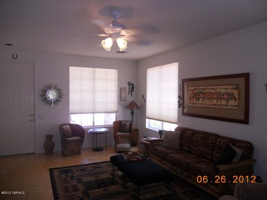 04 Living Room