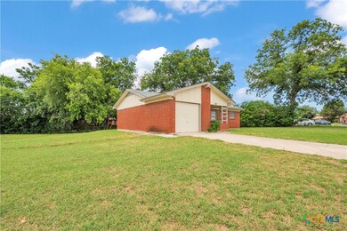 1306 Violet 
Killeen TX