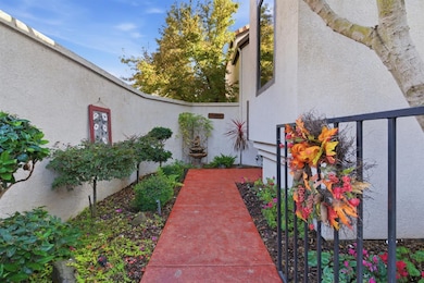 4324 Copper Cliff Ln, Modesto, CA 95355 - photo 4