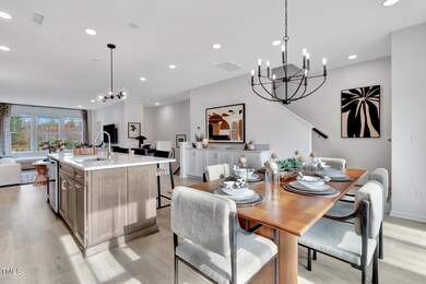 5.Model.Dining