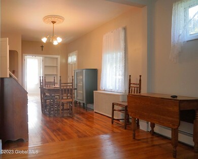 212 Bruce St, Schenectady, NY 12302 - photo 4