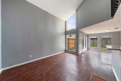 3723 Villa Glen Dr, Houston, TX 77088 - photo 6