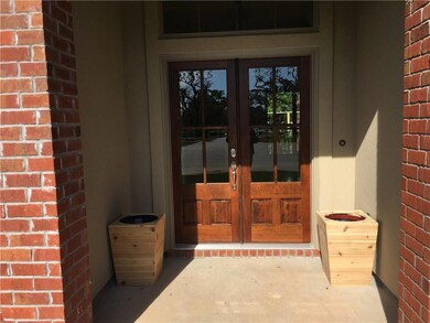 Front entrance just needs a few nice plants in the