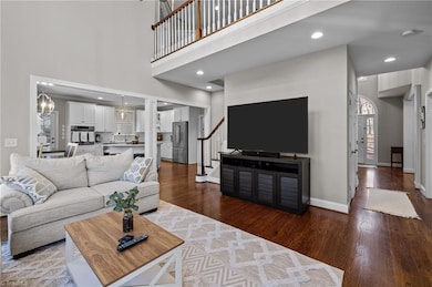 603 Edburton Ct, Hillsborough, NC 27278 - photo 5