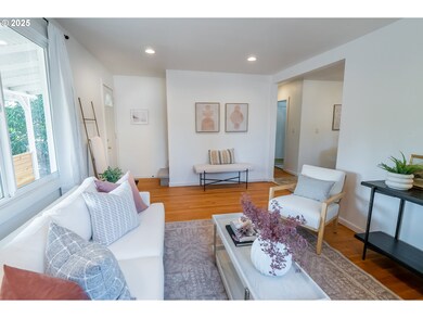 1275 Cal Young Rd, Eugene, OR 97401 - photo 4