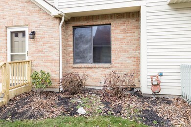 8413 Cliffthorne Way-03