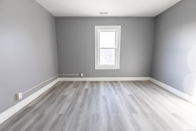 247 Washington St unit 3S, New Britain, CT 06051 - photo 6