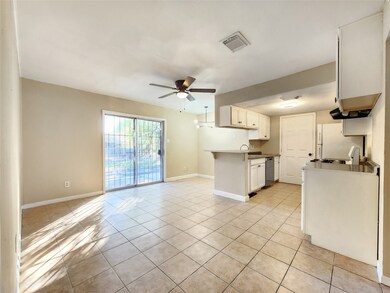 1027 Progreso Dr, Houston, TX 77038 - photo 7
