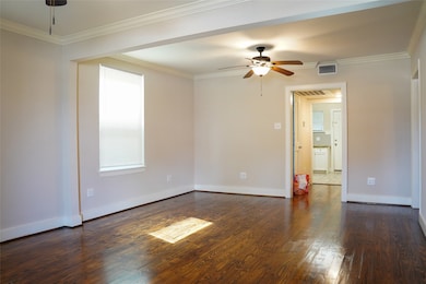 2812 Avenue M unit 1, Galveston, TX 77550 - photo 4