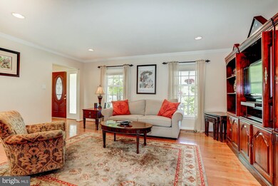 13400 Birch Bark Ct, Fairfax, VA 22033 - photo 5