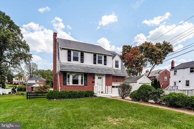 717 Devonshire Rd, Baltimore, MD 21229 - photo 2