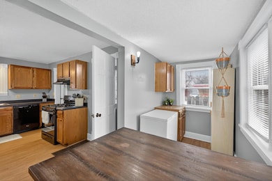 106 5th St NE, Stewartville, MN 55976 - photo 4