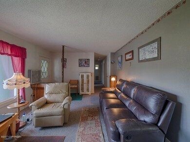 003_Living Room