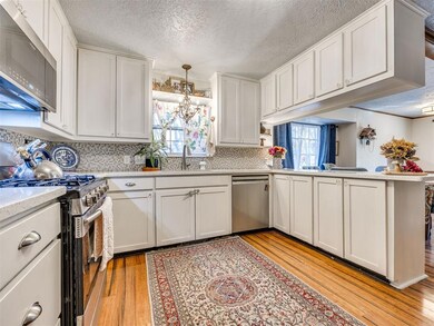 818 Mockingbird Ln, Norman, OK 73071 - photo 7