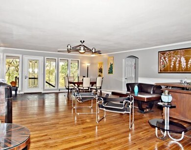 Living Room.
