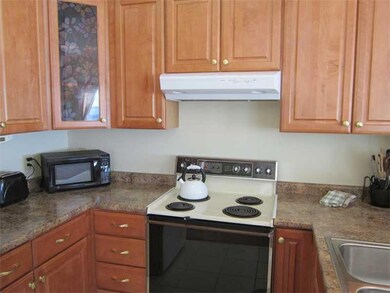 1 Cleaves St unit 607, Old Orchard Beach, ME 04064 - photo 6