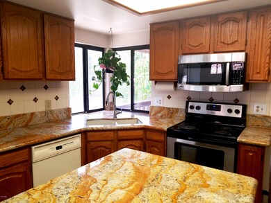 Kitchen1