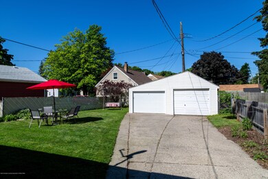 2 Car Garage