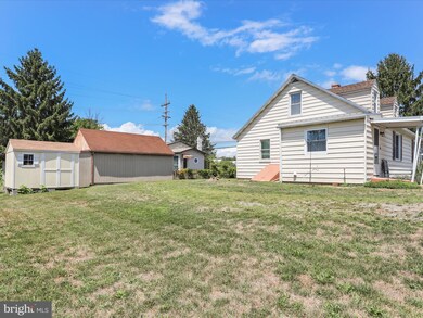 1054 Edenville Rd, Chambersburg, PA 17202 - photo 6