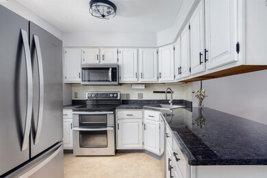 35 Brickyard Rd unit 28, Essex Junction, VT 05452 - photo 3