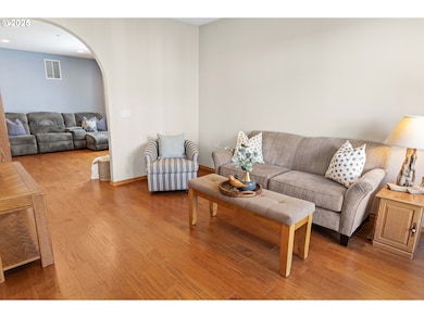 260 Round House Rd, Astoria, OR 97103 - photo 6